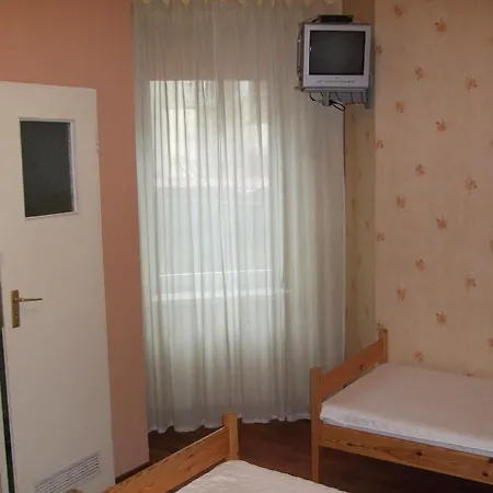 Hostel Old Walls Krakow