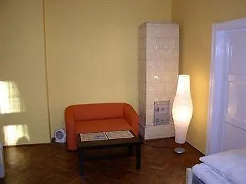Hostal Old Walls