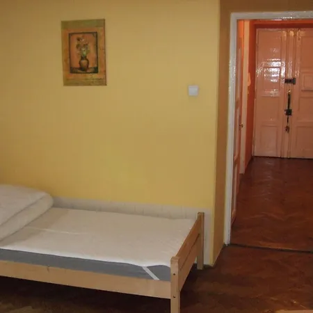 Hostal Old Walls *